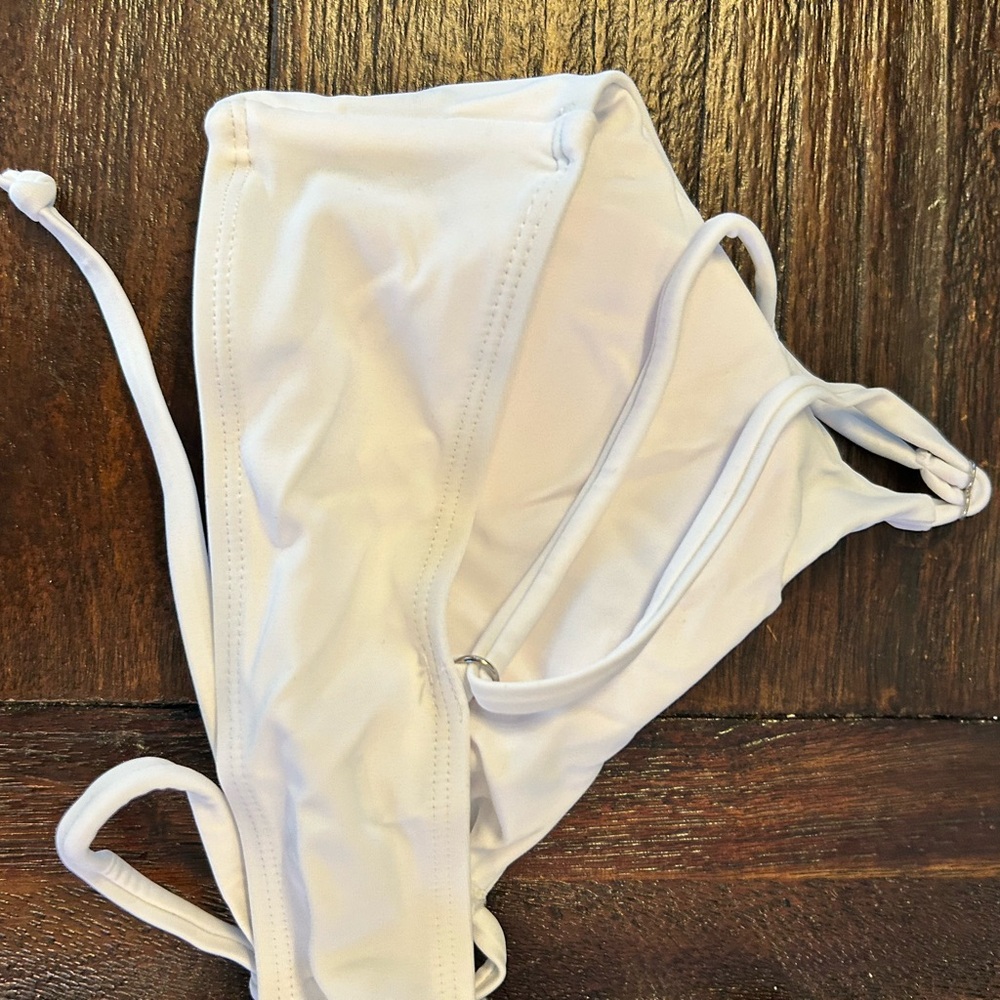 Summer White Bikini Set - Picture 7 of 7